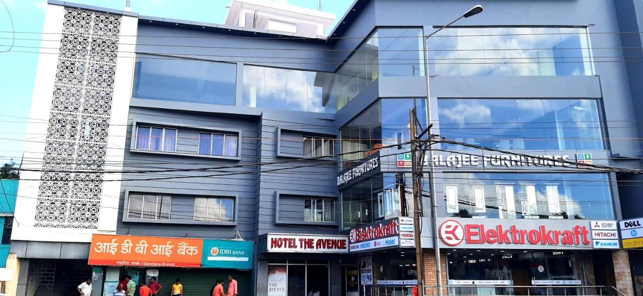 Hotel The Avenue Gamharia Extérieur photo